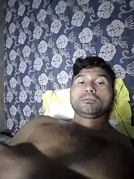 Snapshot of Diogo100 chatting on July 2026 05:46:02 AM Diogo100 online show from July 2026 05:46:02 AM