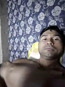 Snapshot of Diogo100 chatting on July 2026 08:11:02 AM Diogo100 online show from July 2026 08:11:02 AM