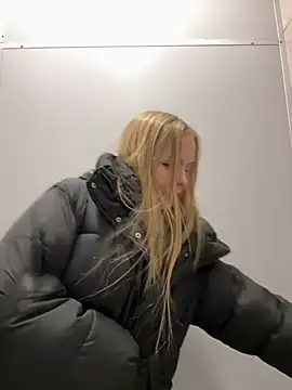 mur girl online show from December 2024 01:03:01 PM