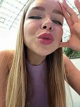 mur girl online show from February 2025 08:31:02 AM