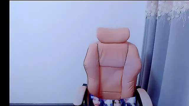 Little-sweet online show from October 2025 01:09:01 AM