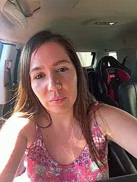 Snapshot of Kiara_zoya chatting on February 2025 08:11:02 PM Kiara zoya online show from February 2025 08:11:02 PM