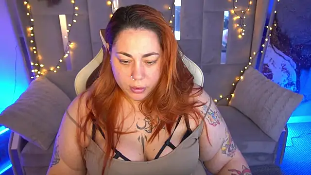 Kittywakee online show from March 2026 08:42:01 PM