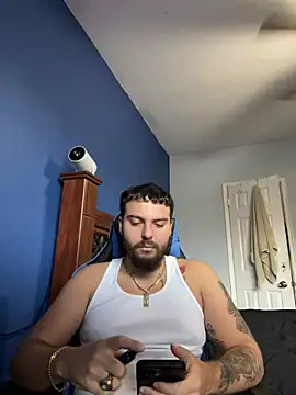 Snapshot of MasterKvn chatting on January 2025 09:41:01 PM MasterKvn online show from January 2025 09:41:01 PM