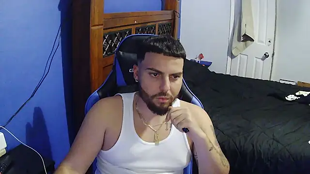 Snapshot of MasterKvn chatting on January 2025 04:50:01 AM MasterKvn online show from January 2025 04:50:01 AM