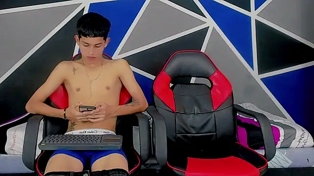 migueyalejo teens online show from January 2025 06:49:02 AM