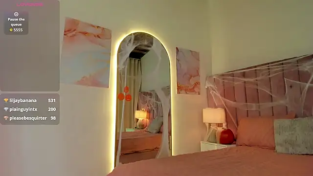 SweetGirl       online show from October 2025 11:38:01 PM