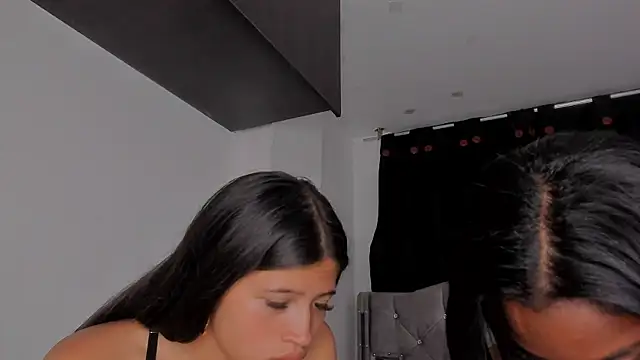 Snapshot of game_with_lesbians_ chatting on February 2025 01:34:01 AM game with lesbians online show from February 2025 01:34:01 AM