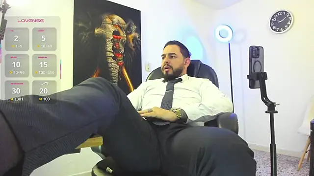 Snapshot of Ethan_Castellano chatting on October 2025 10:51:02 PM Ethan Castellano online show from October 2025 10:51:02 PM