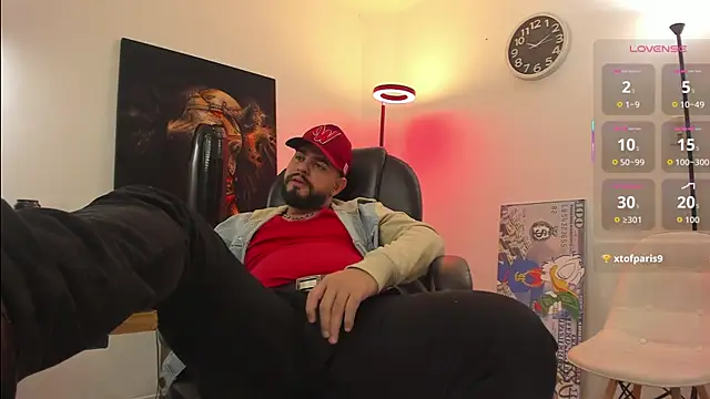 Ethan Castellano online show from November 2025 08:41:02 PM