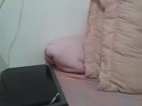 Snapshot of samanta0033 chatting on January 2025 04:02:02 PM samanta0033 online show from January 2025 04:02:02 PM