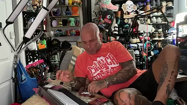 joeytatts66 online show from July 2026 01:44:01 AM