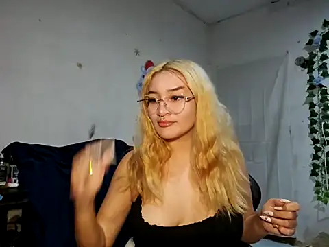 sadnessgyall online show from January 2025 07:03:01 AM