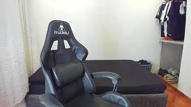 daddy jhons online show from December 2024 07:39:01 AM