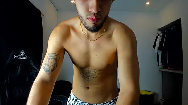 daddy jhons online show from March 2025 04:26:02 AM