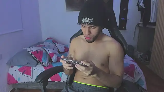 daddy jhons online show from April 2026 06:10:02 PM