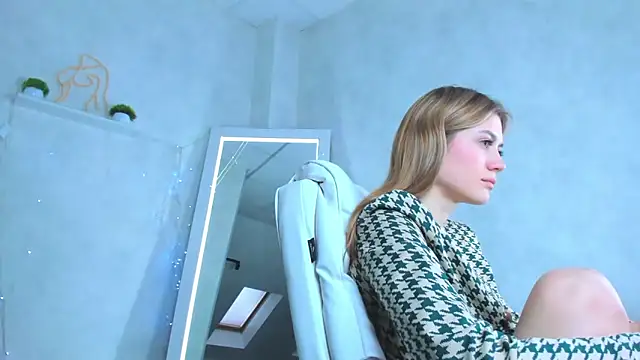 Cherry Price online show from March 2025 02:21:01 AM