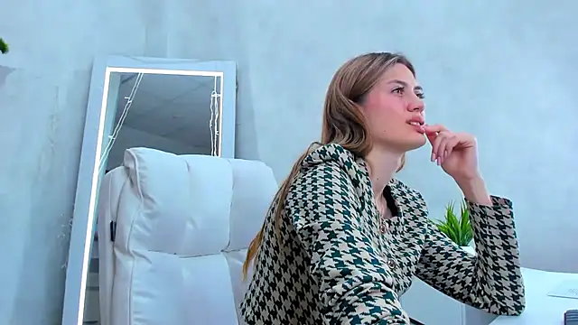 Cherry Price online show from March 2025 12:59:01 AM