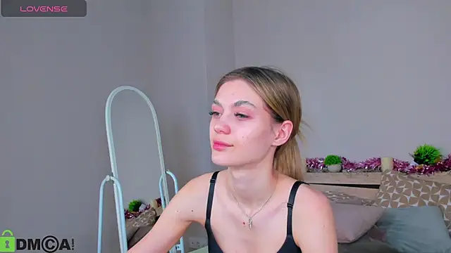 Cherry Price online show from March 2026 11:52:04 PM