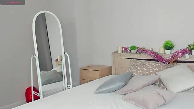 Cherry Price online show from March 2026 11:55:01 PM