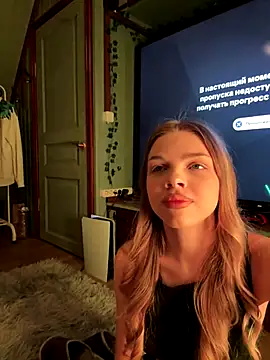 Alice1 secret online show from October 2025 03:46:02 PM