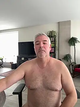 aarosteev2 online show from February 2026 04:34:02 PM