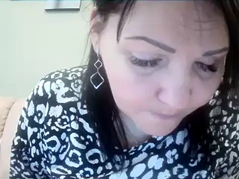 Snapshot of ClaireSunset chatting on May 2026 05:41:02 PM ClaireSunset online show from May 2026 05:41:02 PM