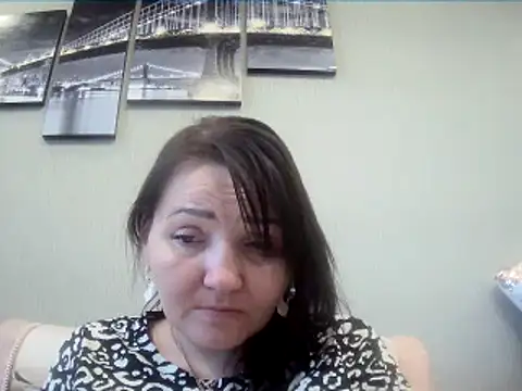 Snapshot of ClaireSunset chatting on June 2026 05:25:01 PM ClaireSunset online show from June 2026 05:25:01 PM