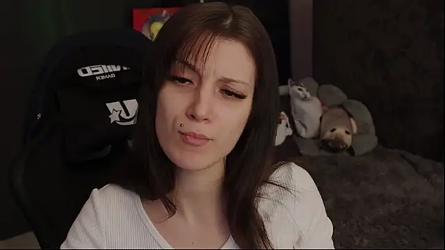 Snapshot of Kathleen_Meow chatting on December 2024 07:54:02 AM Kathleen Meow online show from December 2024 07:54:02 AM