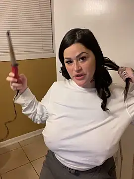 Snapshot of TexasTattooedHouseWife chatting on February 2025 12:48:01 PM TexasTattooedHouseWife online show from February 2025 12:48:01 PM