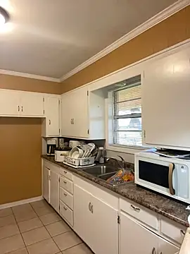 Snapshot of TexasTattooedHouseWife chatting on March 2025 11:27:01 PM TexasTattooedHouseWife online show from March 2025 11:27:01 PM