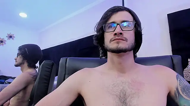 Loggan donnelly online show from January 2025 12:25:01 AM