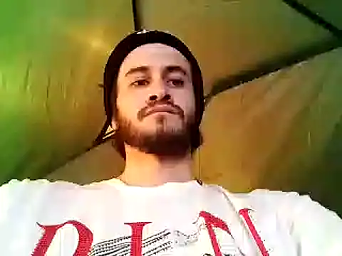 Loggan donnelly online show from November 2025 06:43:02 PM