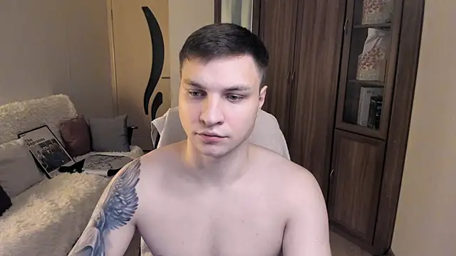 handsome guy01 online show from September 2025 11:29:01 PM