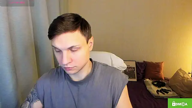 handsome guy01 online show from March 2026 10:05:02 PM