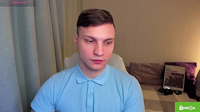 Snapshot of handsome_guy01 chatting on April 2026 09:01:02 PM handsome guy01 online show from April 2026 09:01:02 PM