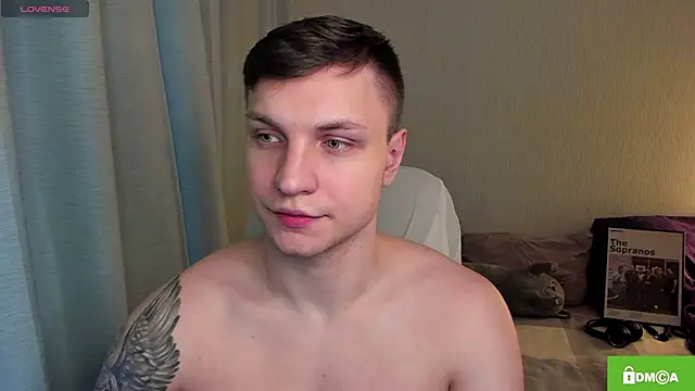 Snapshot of handsome_guy01 chatting on May 2026 05:29:02 PM handsome guy01 online show from May 2026 05:29:02 PM