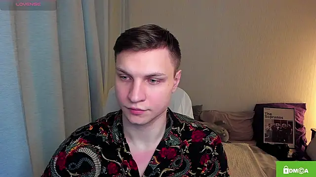 Snapshot of handsome_guy01 chatting on May 2026 04:19:01 AM handsome guy01 online show from May 2026 04:19:01 AM