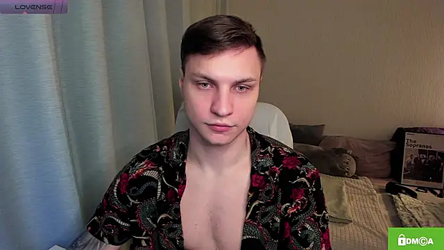 Snapshot of handsome_guy01 chatting on May 2026 09:08:01 PM handsome guy01 online show from May 2026 09:08:01 PM