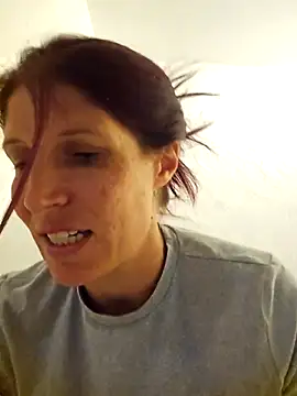 Lenchen  online show from April 2026 08:13:02 PM