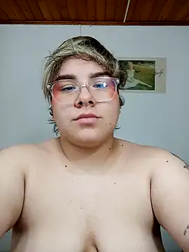 amalia love online show from January 2025 10:19:01 PM