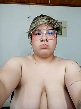 amalia love online show from February 2025 06:26:02 AM