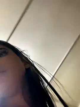 Praga Pink online show from December 2024 03:43:01 AM