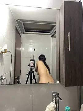 Praga Pink online show from January 2025 11:44:01 PM