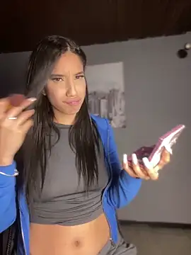 Praga Pink online show from February 2026 03:15:01 AM