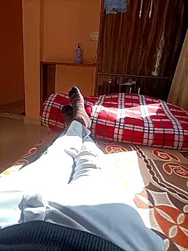 Snapshot of RRahullove69 chatting on November 2025 08:14:02 AM RRahullove69 online show from November 2025 08:14:02 AM