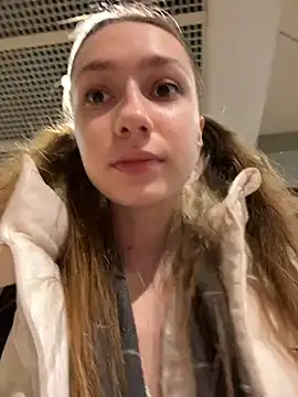 Snapshot of Lia__Love chatting on February 2025 10:08:02 AM Lia Love online show from February 2025 10:08:02 AM