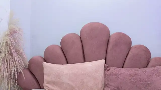 GABYTAYLOR  online show from September 2025 01:32:01 PM