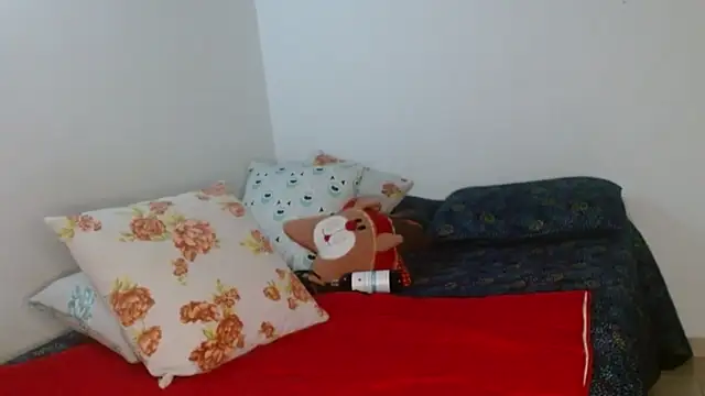 Vanessa Aniston online show from September 2025 10:57:01 PM