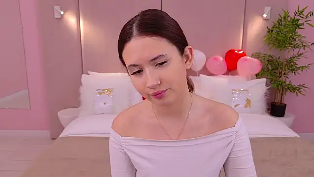 milaleoneli online show from February 2025 12:33:01 PM